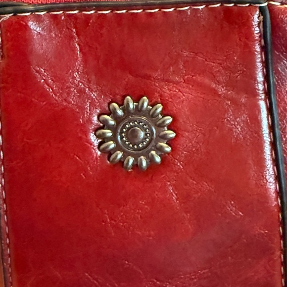 Women’s Soft Mobile Mini Phone Bag Vertical Style Removable Crossbody Strap Red - Picture 3 of 13